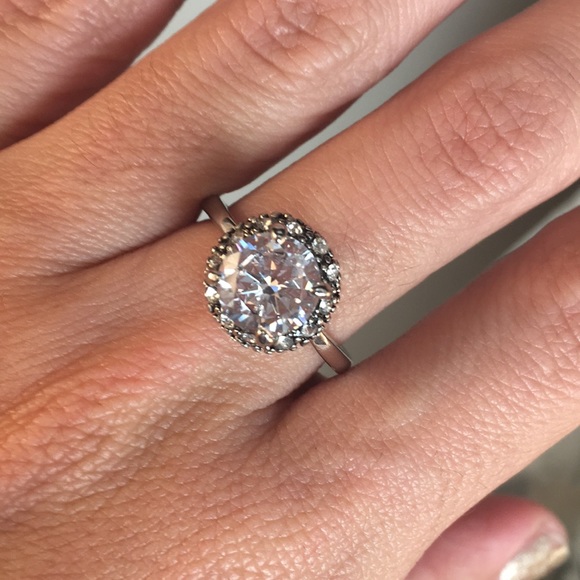 Jewelry - Gorgeous White CZ ring on Silver Plated